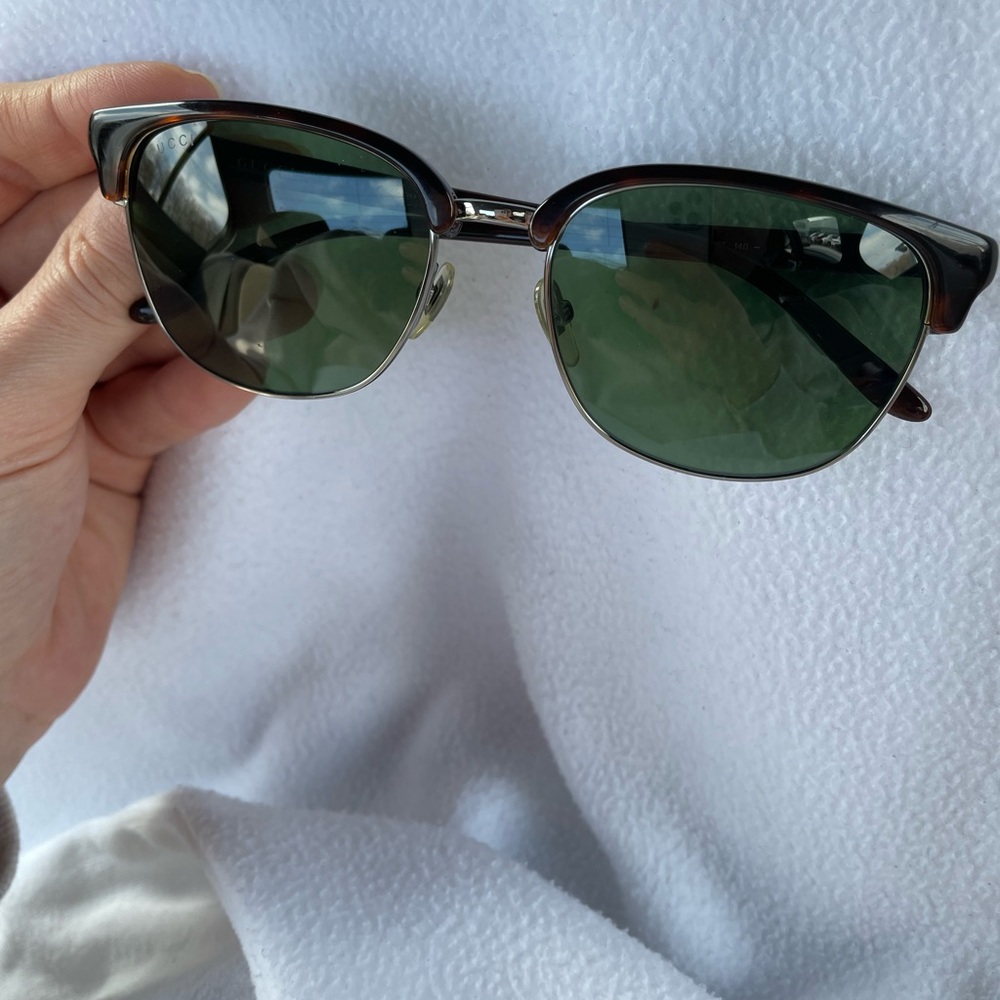 Stylish Gucci Sunglasses